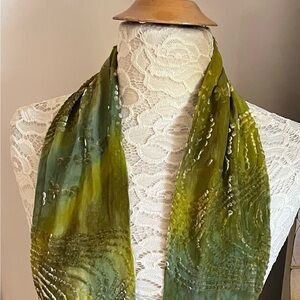 Elegant Green Silk Scarf
